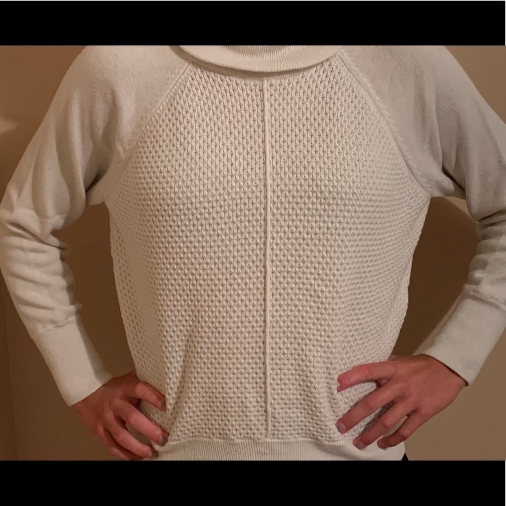 GAP Cream sweater